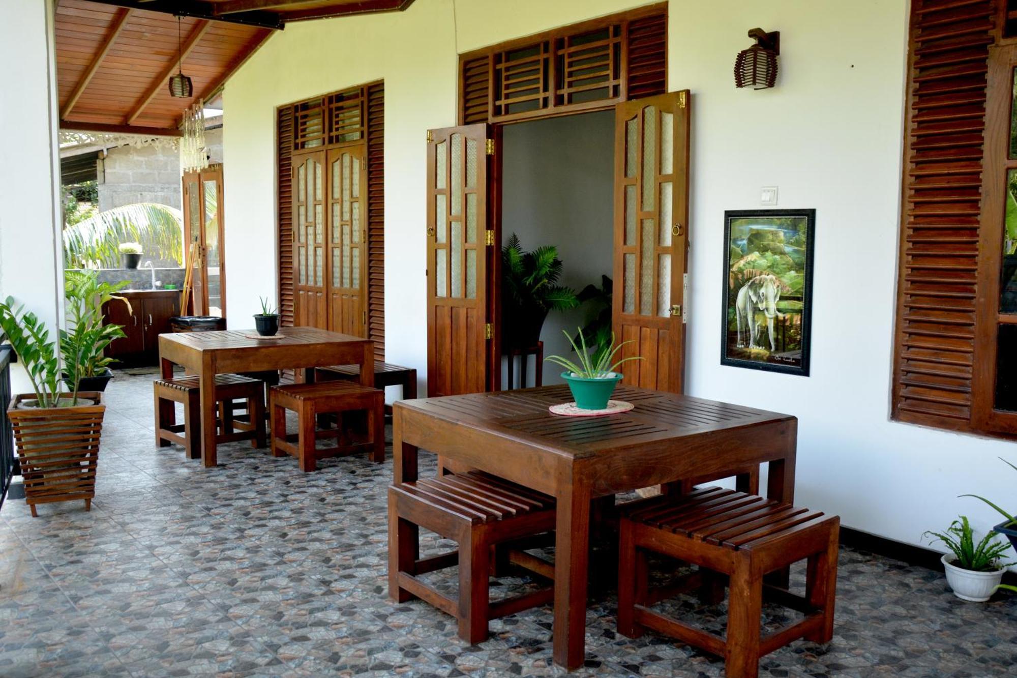 Sumimal Resort Polhena Матара Екстериор снимка